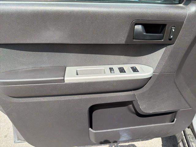 Ford Escape  2012