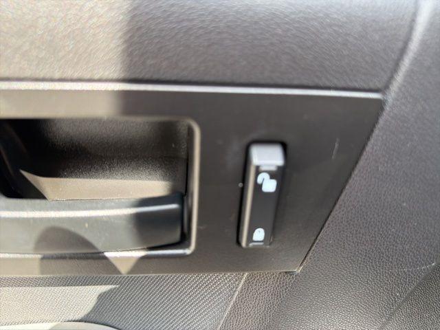 Ford Escape  2012