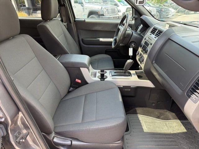 Ford Escape  2012