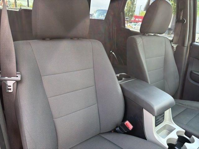Ford Escape  2012