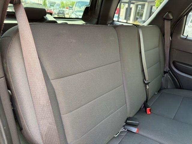Ford Escape  2012