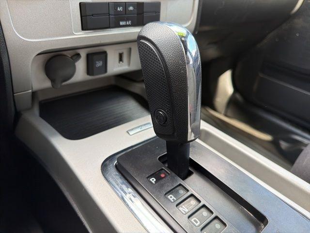 Ford Escape  2012