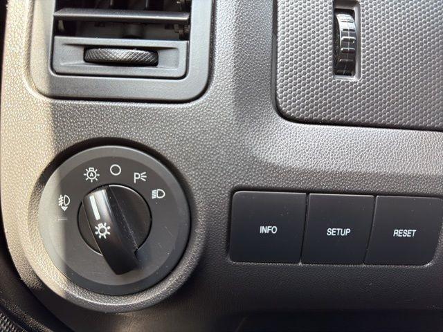 Ford Escape  2012