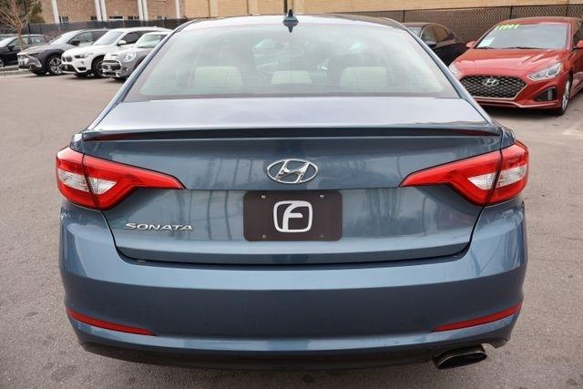 Hyundai Sonata  2017