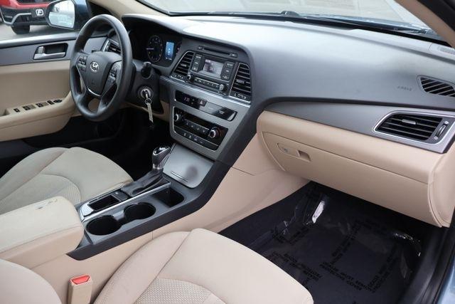 Hyundai Sonata  2017