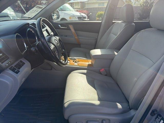 Toyota Highlander Hybrid  2008