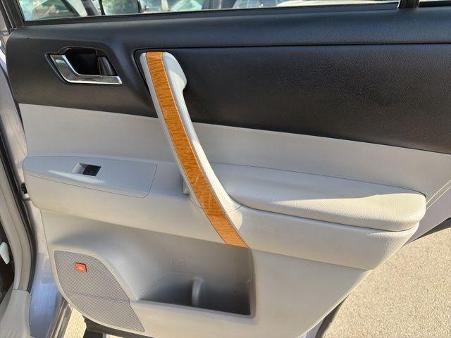 Toyota Highlander Hybrid  2008