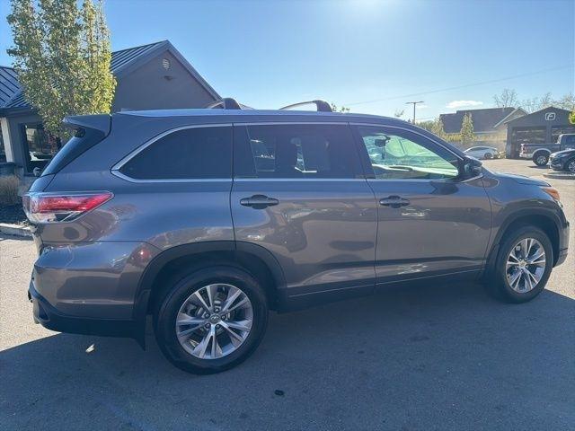 Toyota Highlander  2015