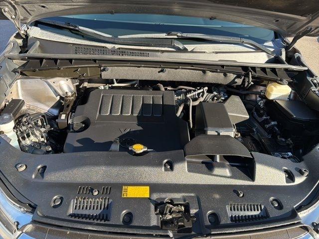 Toyota Highlander  2015