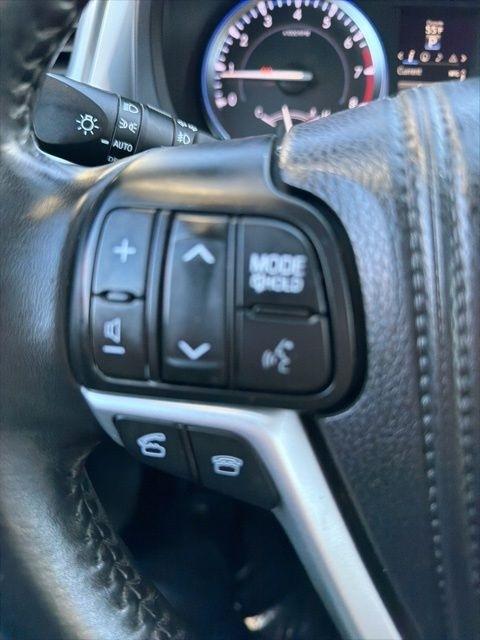 Toyota Highlander  2015