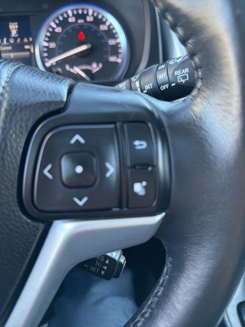 Toyota Highlander  2015