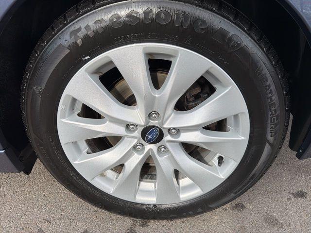 Subaru Legacy  2017