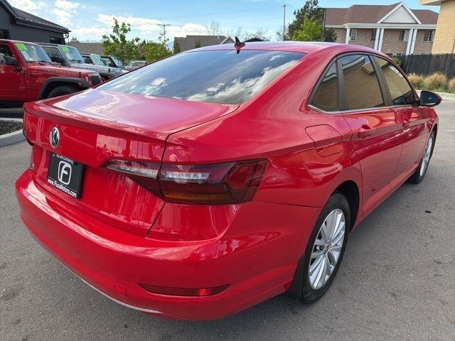 Volkswagen Jetta  2019