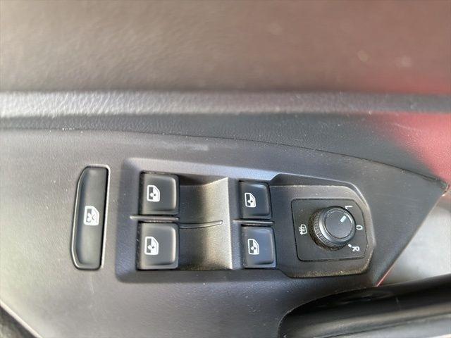 Volkswagen Jetta  2019