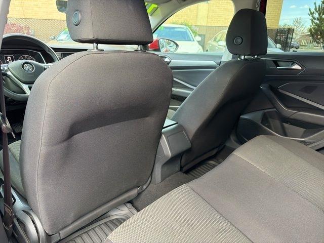 Volkswagen Jetta  2019