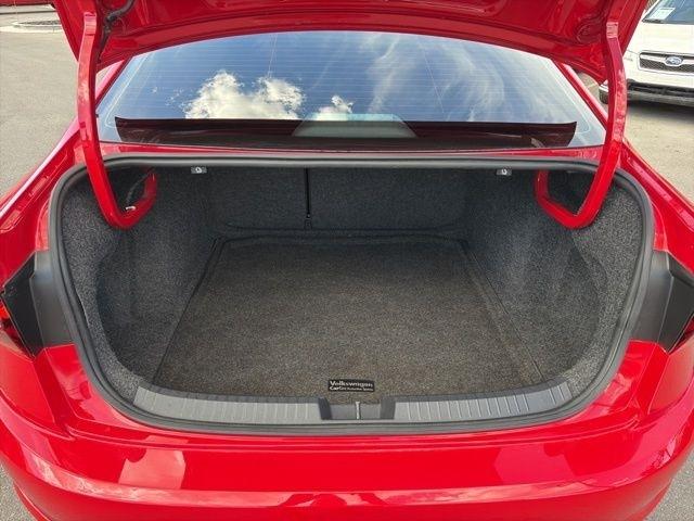 Volkswagen Jetta  2019