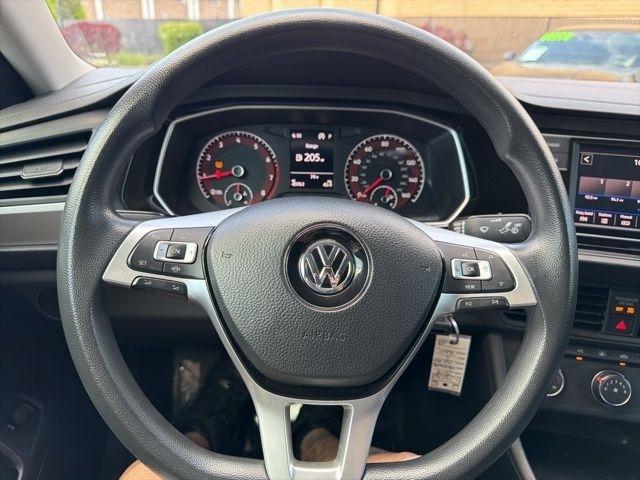 Volkswagen Jetta  2019