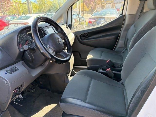 Nissan NV200  2016