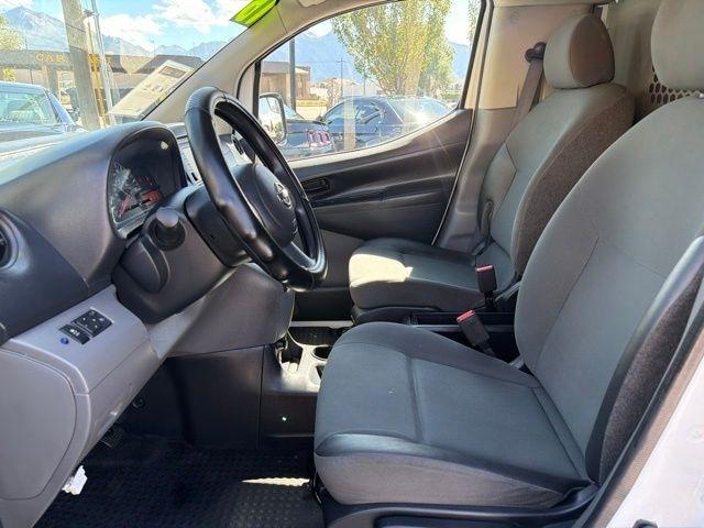 Nissan NV200  2016