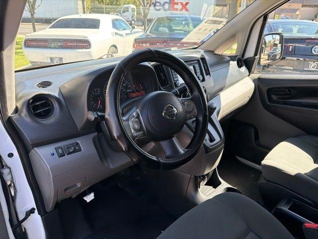 Nissan NV200  2016