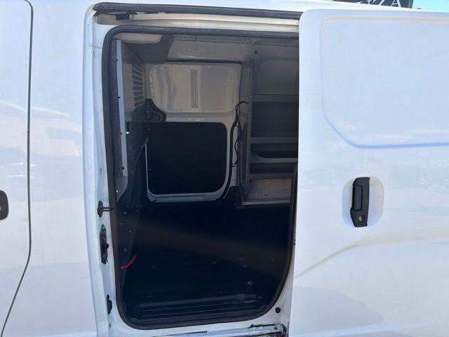 Nissan NV200  2016