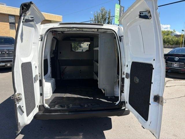 Nissan NV200  2016