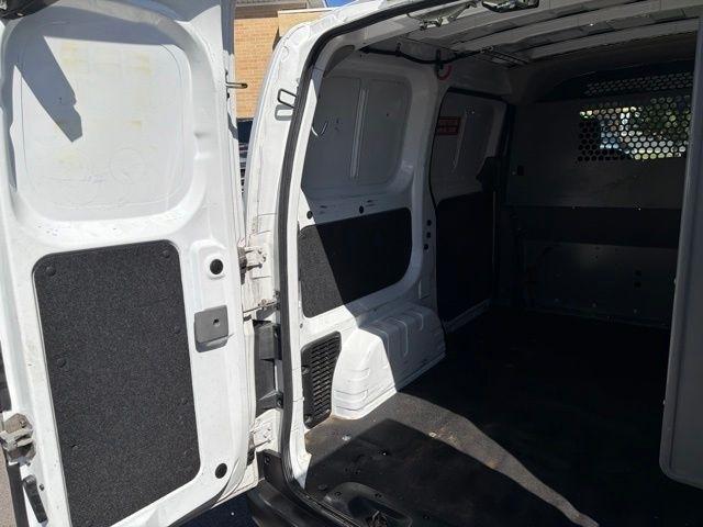 Nissan NV200  2016