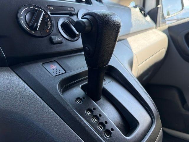 Nissan NV200  2016