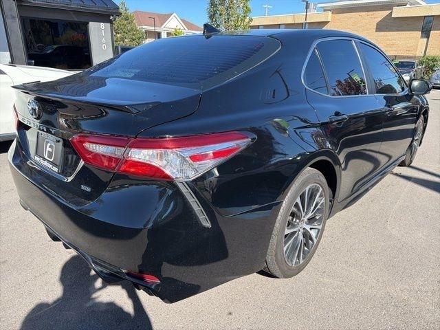 Toyota Camry  2020