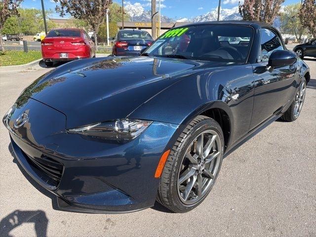 Mazda MX-5 Miata  2021