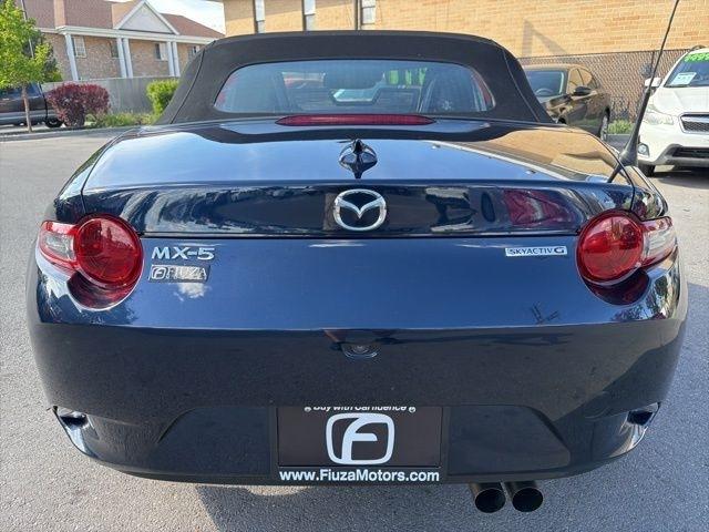 Mazda MX-5 Miata  2021