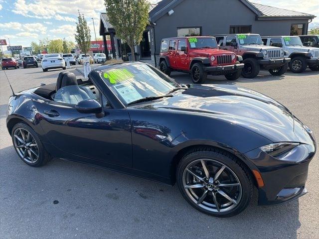 Mazda MX-5 Miata  2021