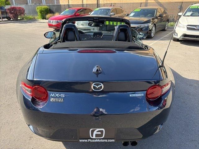 Mazda MX-5 Miata  2021