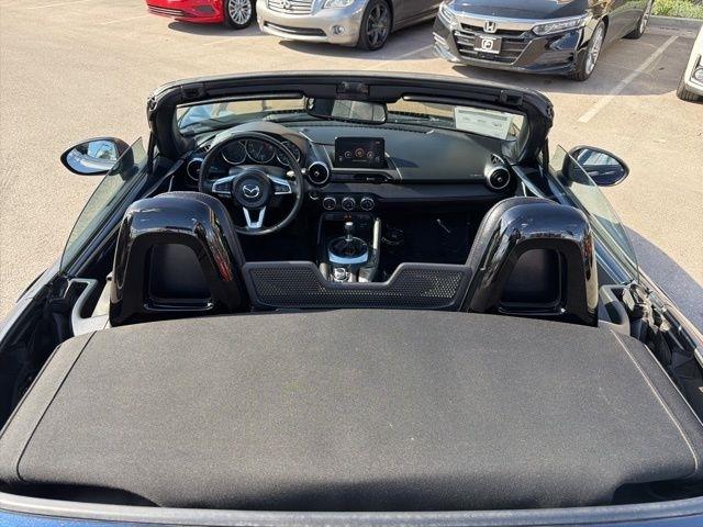 Mazda MX-5 Miata  2021