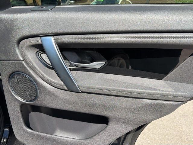 Land Rover Discovery Sport  2020