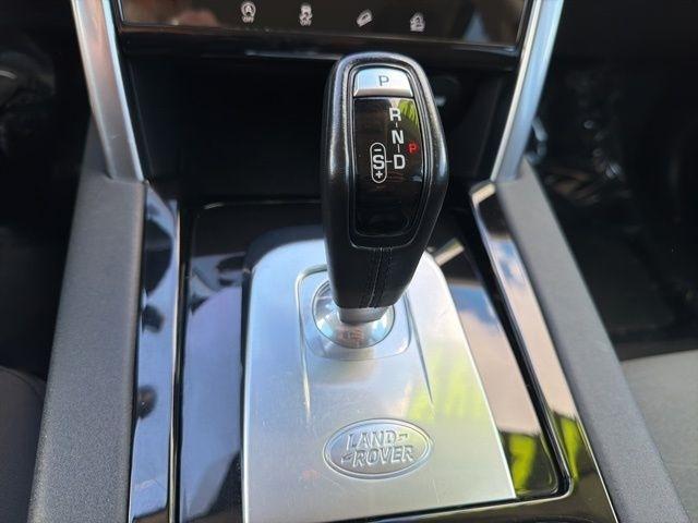 Land Rover Discovery Sport  2020