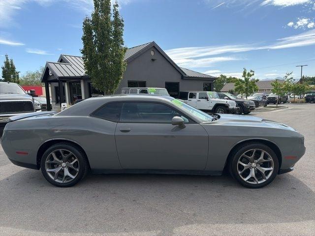 Dodge Challenger  2019