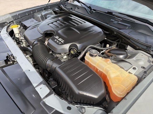 Dodge Challenger  2019