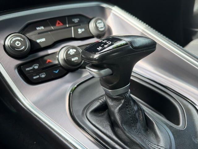 Dodge Challenger  2019