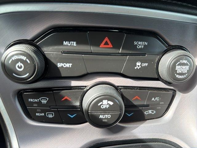 Dodge Challenger  2019