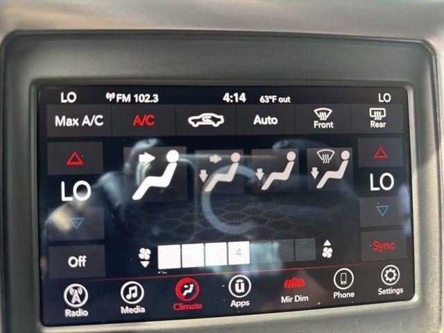 Dodge Challenger  2019