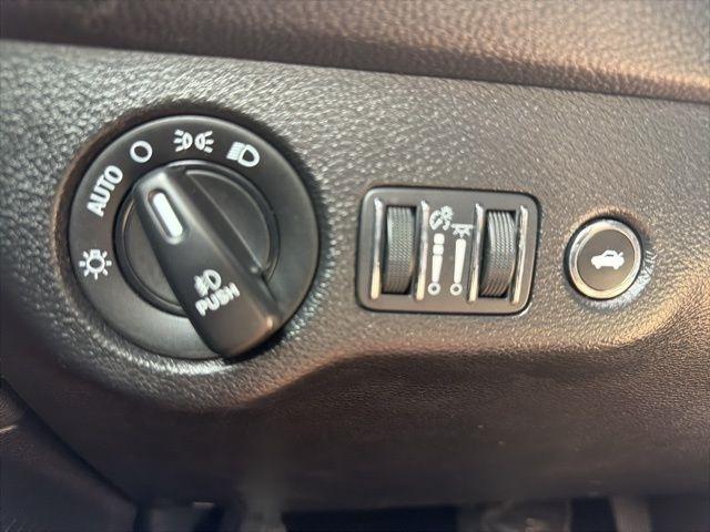 Dodge Challenger  2019