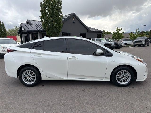 Toyota Prius  2017