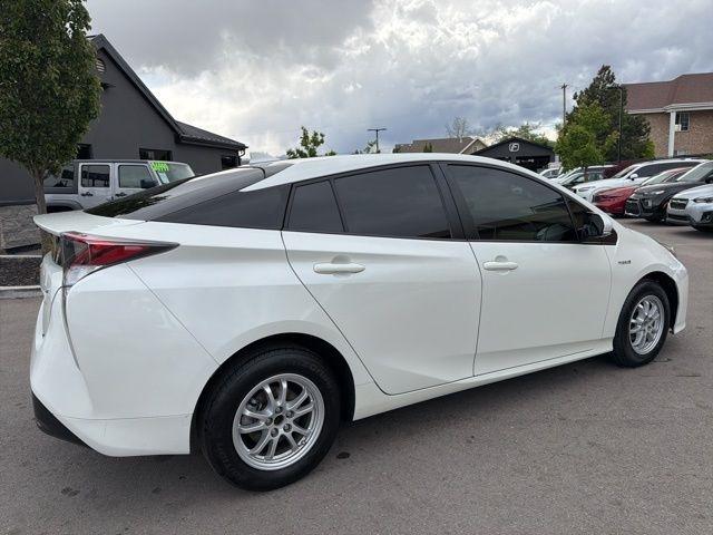 Toyota Prius  2017
