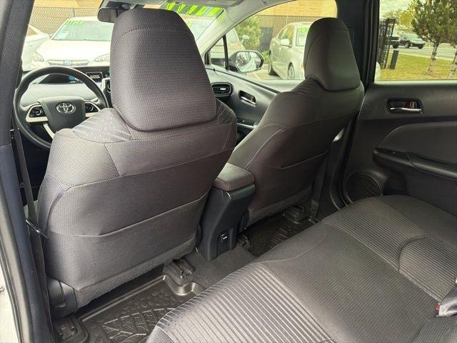 Toyota Prius  2017