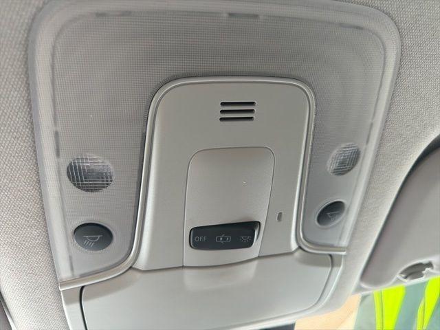 Toyota Prius  2017