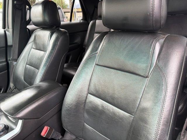 Ford Explorer  2011