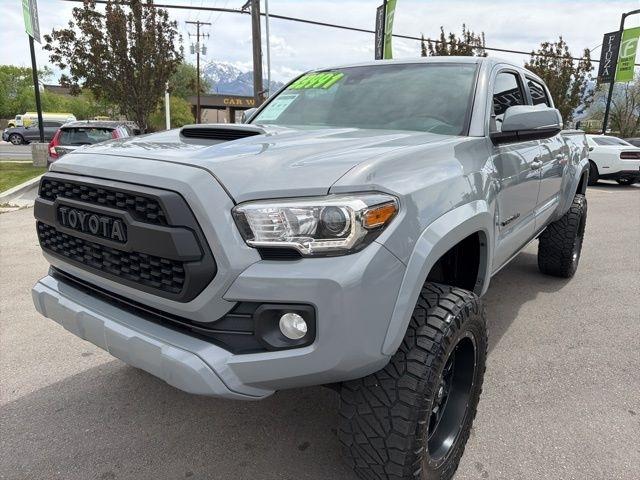 Toyota Tacoma 4WD  2019