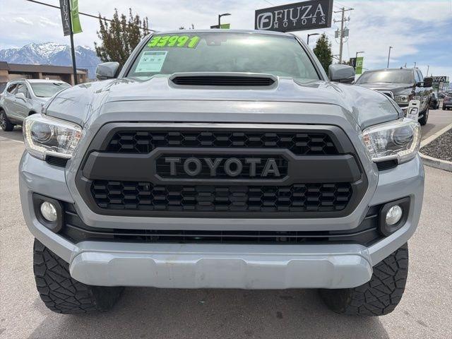 Toyota Tacoma 4WD  2019