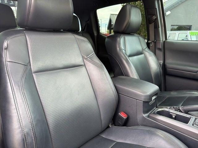 Toyota Tacoma 4WD  2019